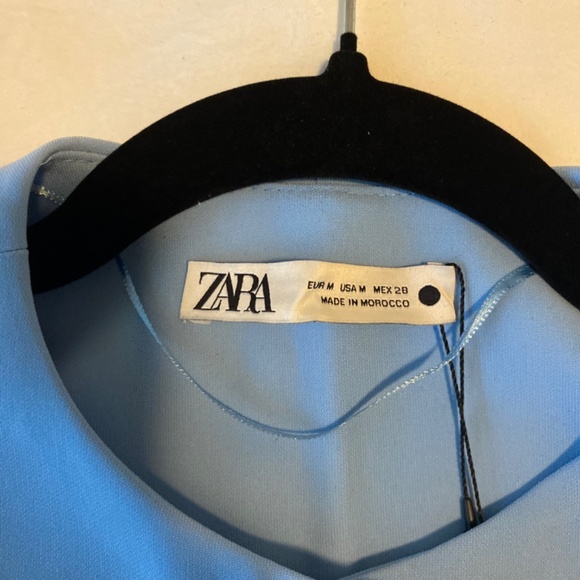 Zara Cropped Vest - Picture 3 of 3